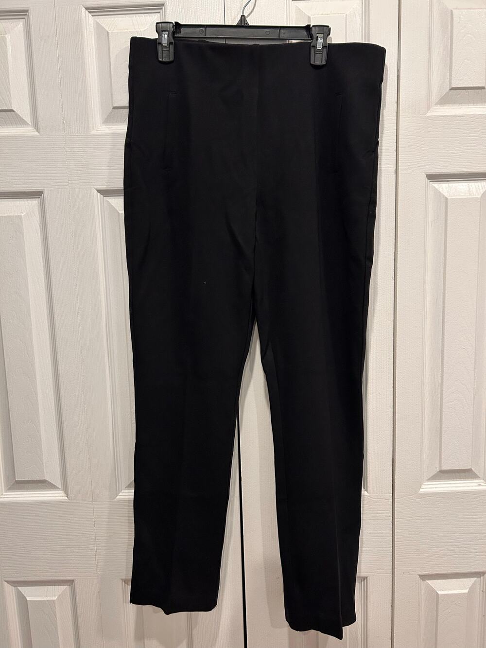 Chico’s So Slimming Juliet Straight Leg Pants Black Size 2R (12R) NWT